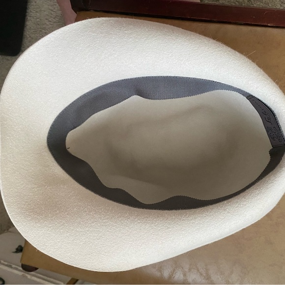 Vintage LOLA Wool Hat 🎩🤩❤️ - Picture 5 of 7